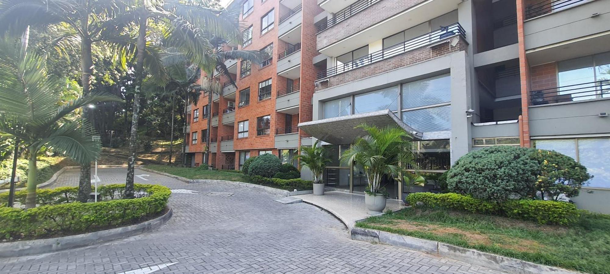 Apartamento Cerca A Plaza Mayor Медельїн Екстер'єр фото